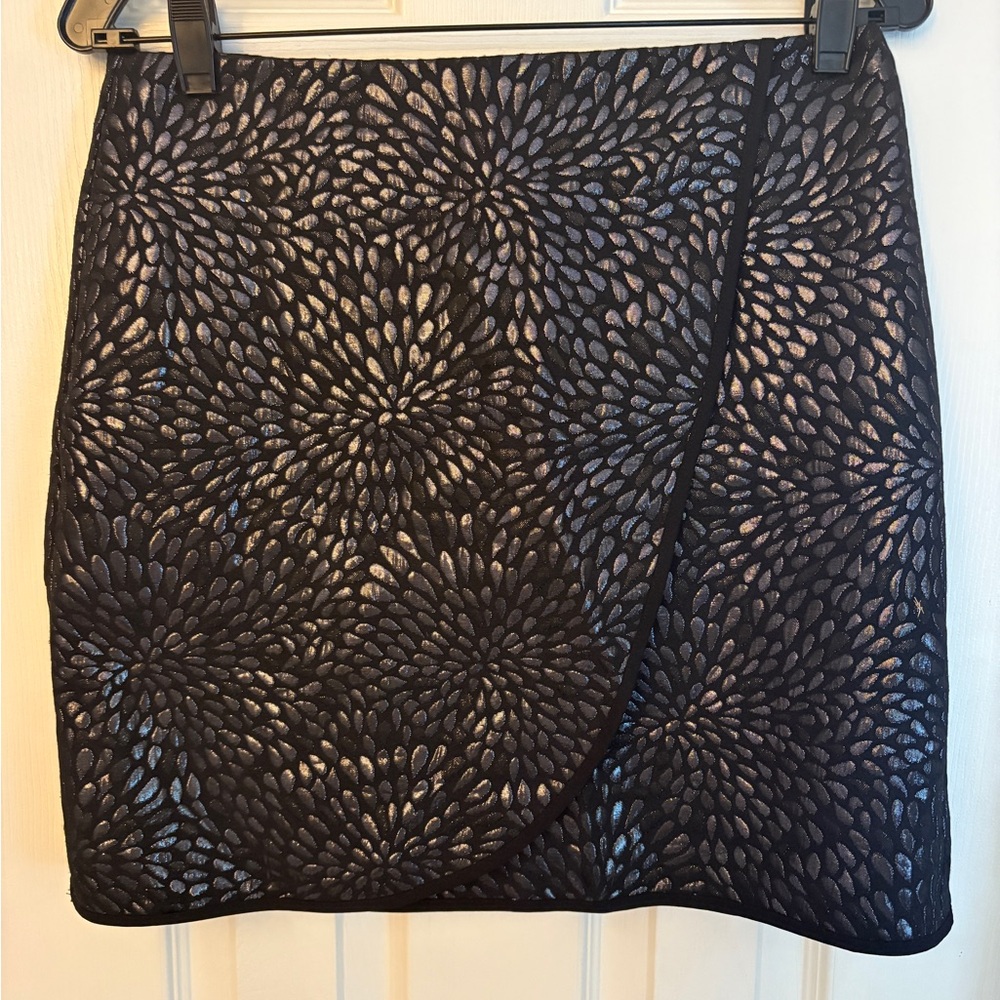 LOFT shimmer print Black Mini Pencil Skirt